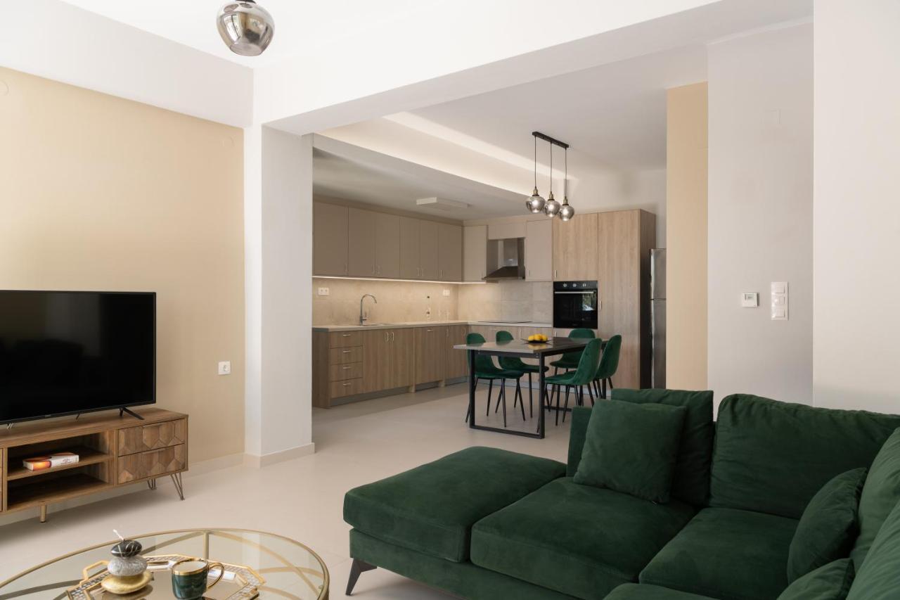 Verikokia Luxurious House With Garden Maroulás Exterior foto